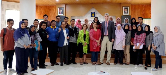 FTSP UII Menggelar Kuliah Umum Tentang Air, Makanan dan Tenaga Listrik