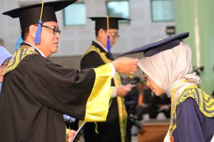 Arsitektur FTSP UII, Aisah Azhari  Marwangi Raih IPK Tertinggi  Wisuda I TA.2017/2018