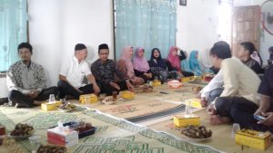 Luruskan Niat Untuk Beribadah Seperti Layaknya Kehidupan Lebah