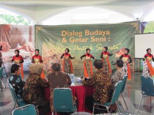 Dialog Budaya dan Gelar Seni Yogya Seri ke-108 di Usung FTSP UII