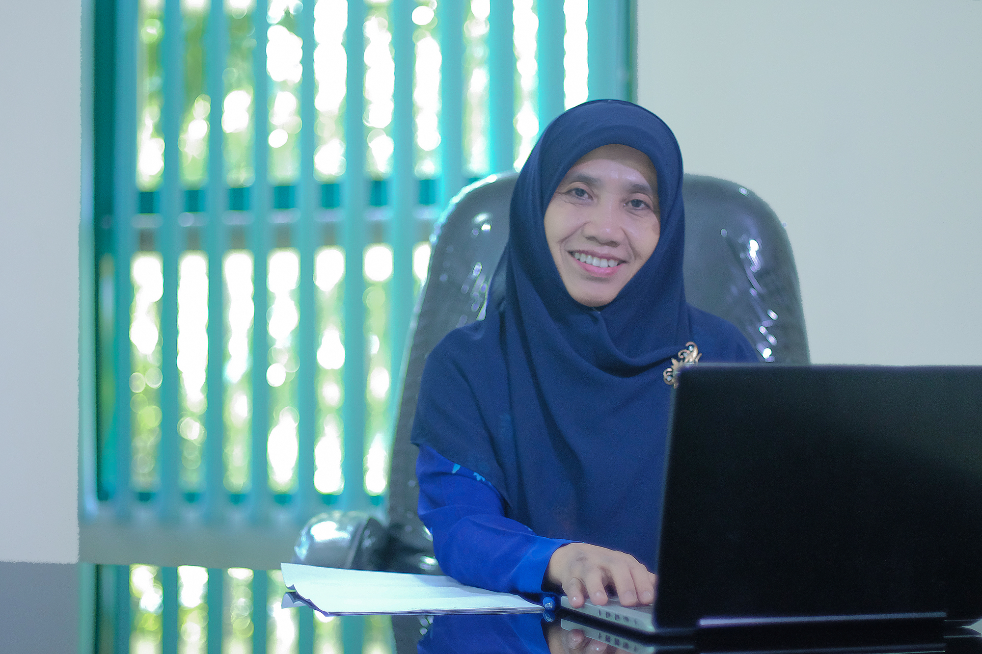 Miftahul-Fauziah,-S.T.,-M.T.,-Ph.D-Dekan-FTSP-UII-II