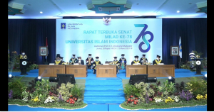 Eko Siswoyo, S.T., M.Sc.Es., Ph.D.  dan Uswatun Khasanah, S.E. Raih Prestasi Gemilang  pada MILAD UII ke-78