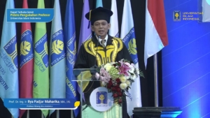 Prof. Dr.-Ing. Ar. Ir. Ilya Fadjar Maharika, MA., IAI.,  Guru Besar Bidang Ilmu Arsitektur