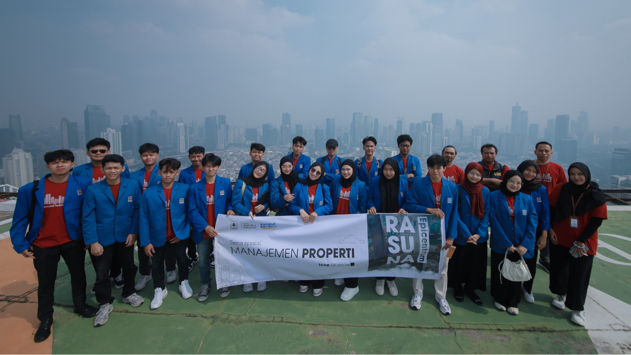 Mahasiswa FTSP UII Site Visit to Epicentrum